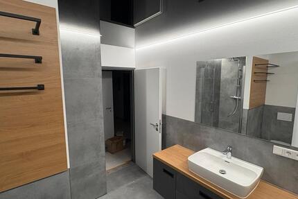 Wunderschöne hochwertige, helle 3,5 Zimmer-Wohnung 3.5 zimmer