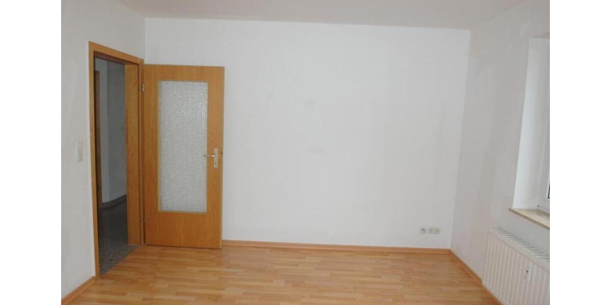 Erdgeschoßwohnung Königsbrück - 3 Zimmer, 77 m&sup2;, 719&euro; | Angebot:25958966