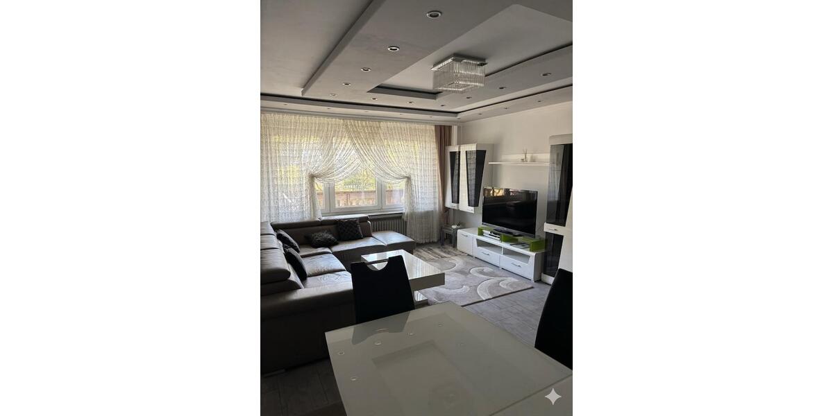 Etagenwohnung Hilchenbach - 3 Zimmer, 95 m&sup2;, 1.200&euro; | Angebot:26278498