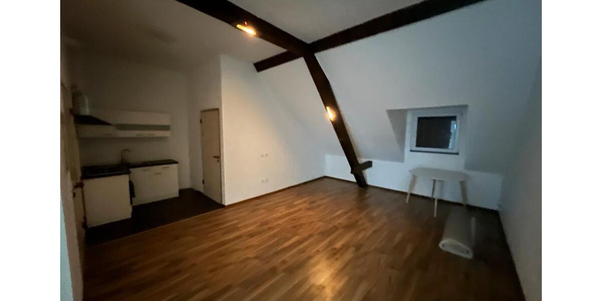 Dachgeschoßwohnung Essenbach - 2 Zimmer, 45 m&sup2;, 820&euro; | Angebot:26277317