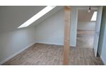 Dachgeschoßwohnung Pößneck - 4 Zimmer, 110 m&sup2;, 850&euro; | Angebot:26045556