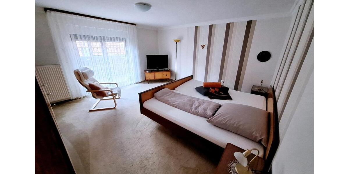 Wohnen auf Zeit Eiterfeld - 5 Zimmer, 130 m&sup2;, 35&euro; | Angebot:23328823