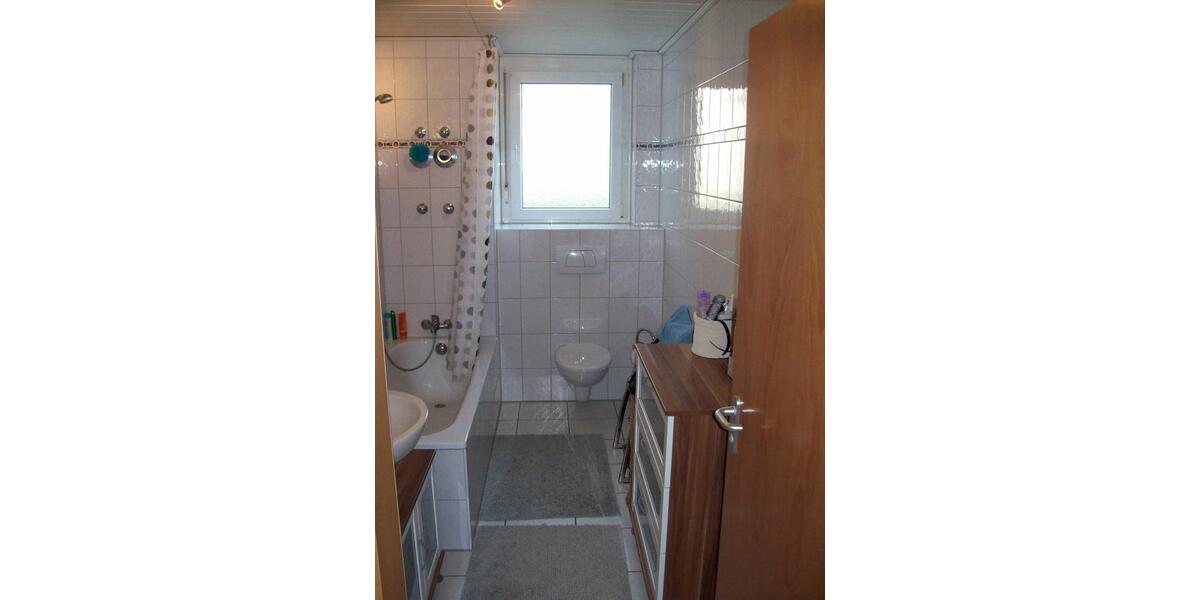Erdgeschoßwohnung Mannheim Hochstätt - 3 Zimmer, 80 m&sup2;, 1.100&euro; | Angebot:26644316