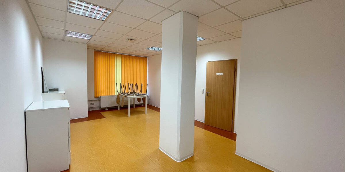 Gewerbeobjekt Lauter-Bernsbach Lauter - 1 Zimmer, 92 m&sup2;, 999&euro; | Angebot:26629501