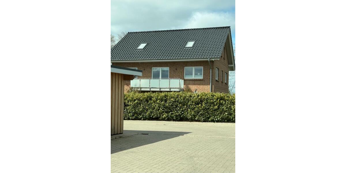 Etagenwohnung Ahrensbök - 5 Zimmer, 150 m&sup2;, 1.950&euro; | Angebot:26314348