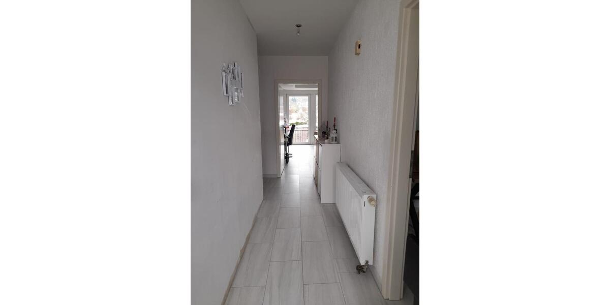 Erdgeschoßwohnung Bergneustadt - 5 Zimmer, 122 m&sup2;, 1.600&euro; | Angebot:26536645