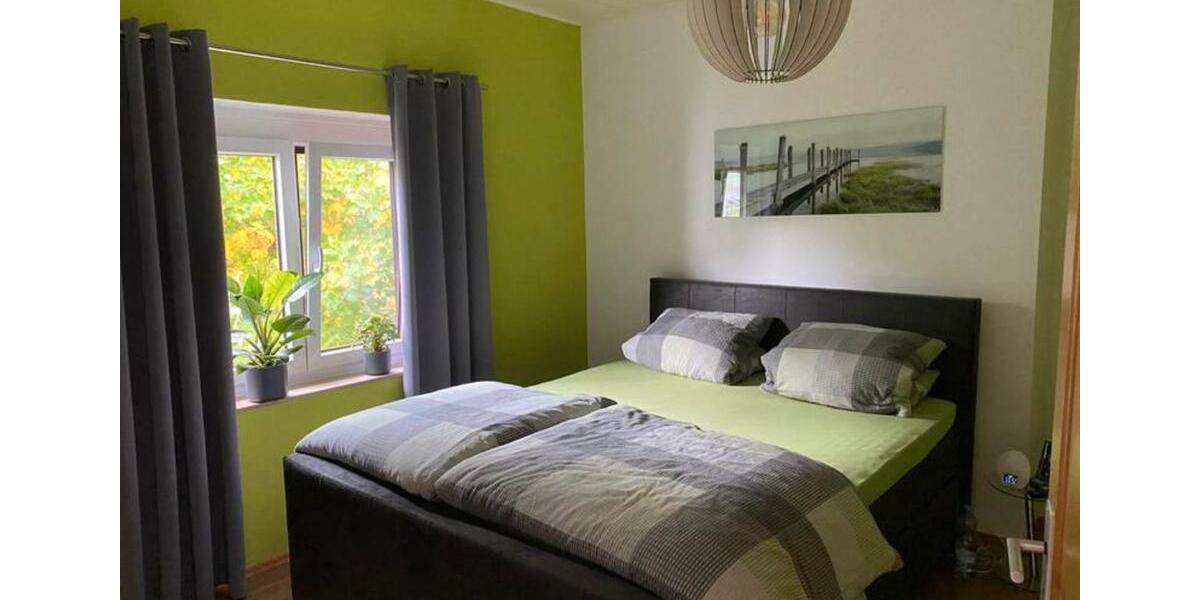 Etagenwohnung Schallstadt - 5 Zimmer, 180 m&sup2;, 2.550&euro; | Angebot:25990826