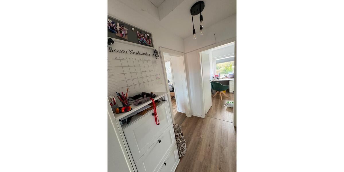 Dachgeschoßwohnung Adendorf - 3 Zimmer, 64 m&sup2;, 825&euro; | Angebot:25857206