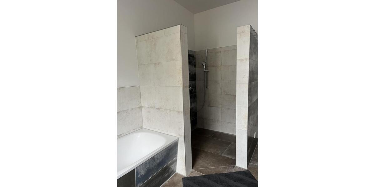 Terrassenwohnung Dummerstorf - 4 Zimmer, 114 m&sup2;, 1.600&euro; | Angebot:25792934