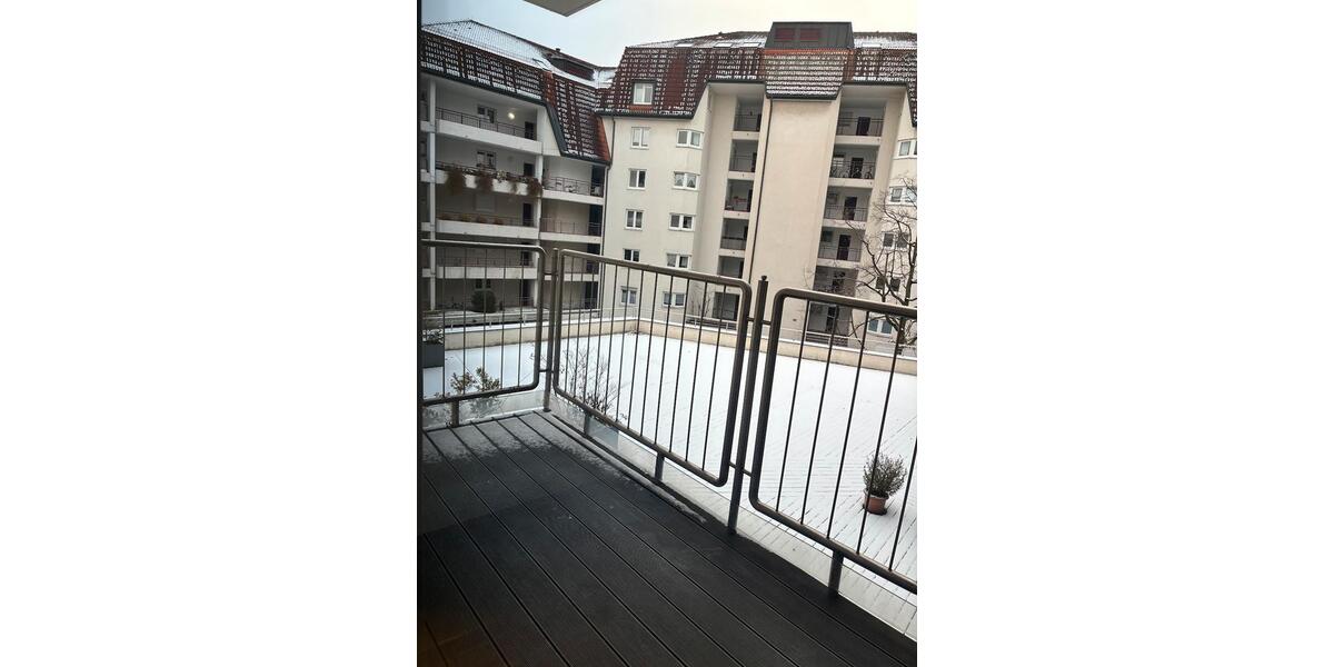 Etagenwohnung Frankfurt am Main Mitte-Nord - 2 Zimmer, 84 m&sup2;, 1.461&euro; | Angebot:24418134