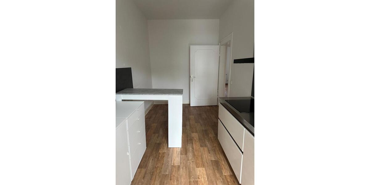 Etagenwohnung Schwelm - 3 Zimmer, 120 m&sup2;, 840&euro; | Angebot:26680350
