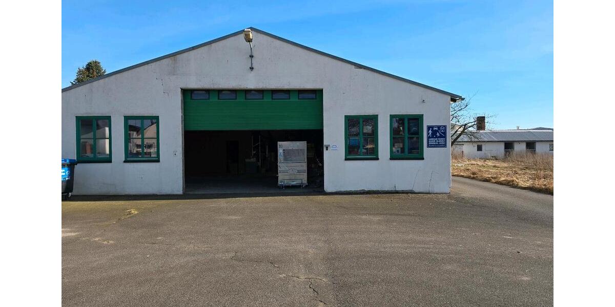 Halle Gewerbe Vermietung bis zu 1500 qm Märkische Heide zimmer