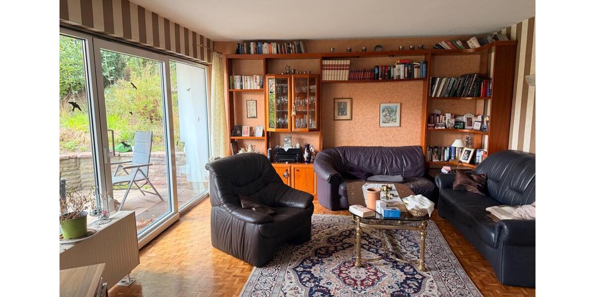 Erdgeschoßwohnung Großalmerode - 7 Zimmer, 141 m&sup2;, 1.100&euro; | Angebot:26535603