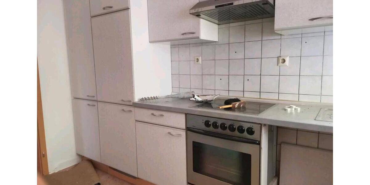 Etagenwohnung Lauterbach - 4 Zimmer, 100 m&sup2;, 690&euro; | Angebot:25612122