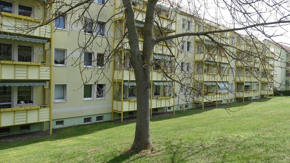 Etagenwohnung Sondershausen Zentrum - 2 Zimmer, 47 m&sup2;, 250&euro; | Angebot:26824937