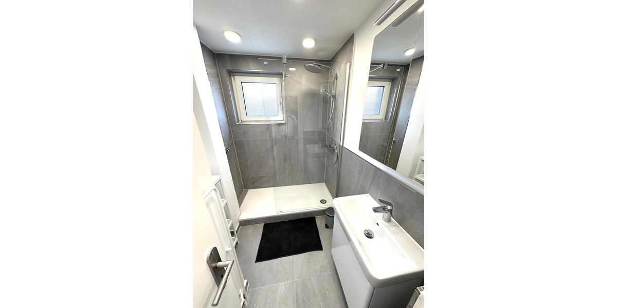 Wohnen auf Zeit Monheim am Rhein - 4 Zimmer, 17 m&sup2;, 410&euro; | Angebot:25649809