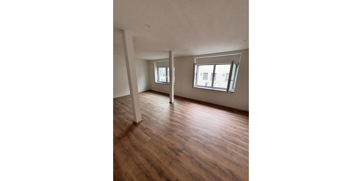 Etagenwohnung Kastellaun - 2 Zimmer, 87 m&sup2;, 830&euro; | Angebot:24756098