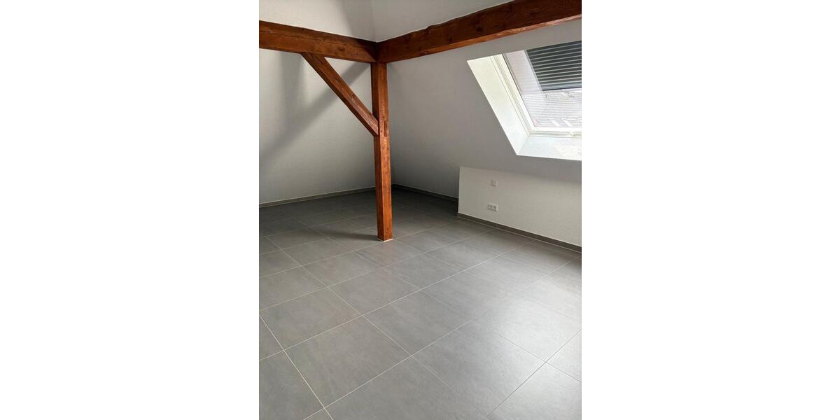 Dachgeschoßwohnung Drebber - 2 Zimmer, 79 m&sup2;, 750&euro; | Angebot:25305520