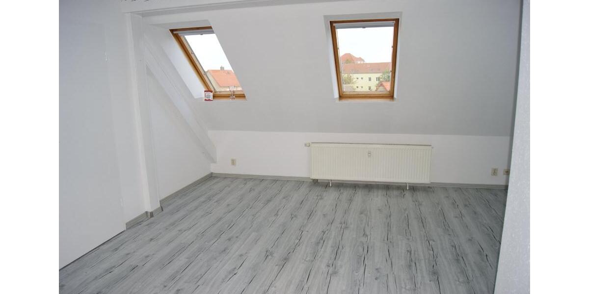 Maisonettenwohnung Bitterfeld-Wolfen Bitterfeld - 5 Zimmer, 100 m&sup2;, 700&euro; | Angebot:24514801