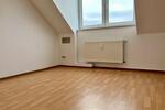 Etagenwohnung Oelsnitz (Vogtland) - 2 Zimmer, 51 m&sup2;, 278&euro; | Angebot:24754207