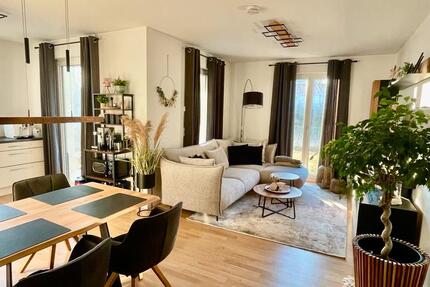 Wohnung Beelitz - 3 Zimmer, 82 m&sup2;, 1.060&euro; | Angebot:26151023
