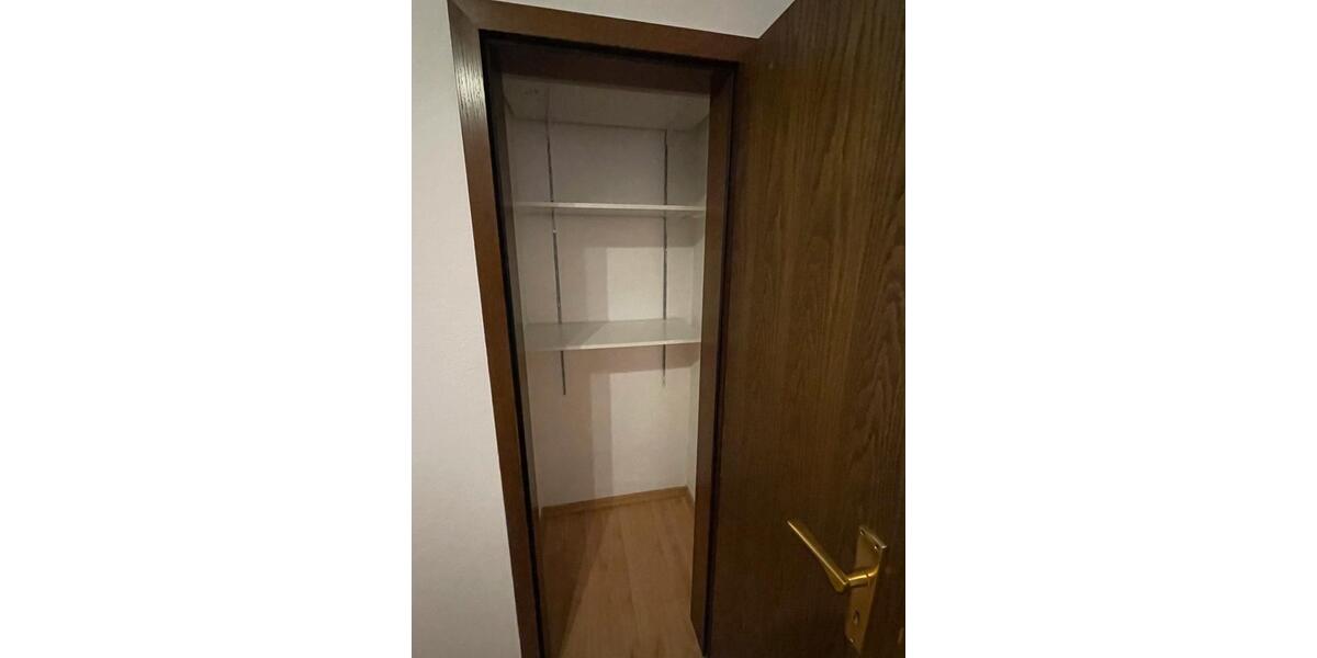 Erdgeschoßwohnung Bad Oeynhausen - 3 Zimmer, 69 m&sup2;, 660&euro; | Angebot:25087095