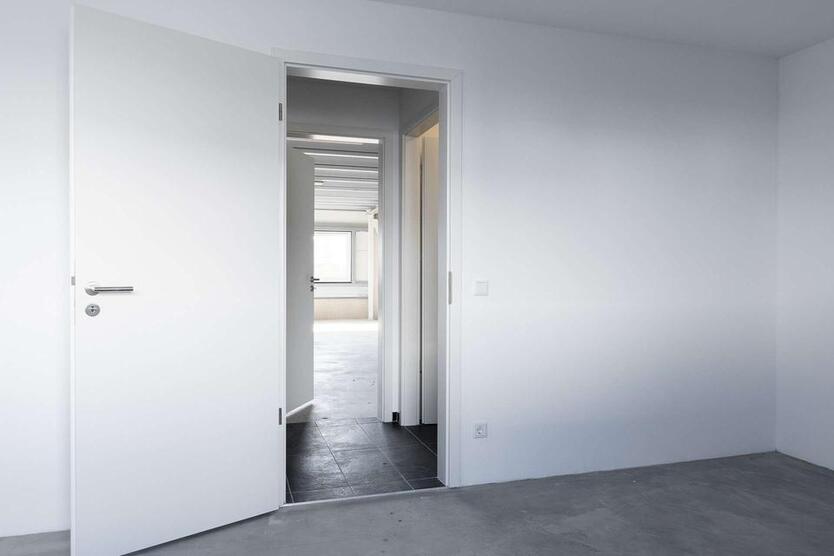 Moderne Hallenfläche mit flexiblen Mietlaufzeiten - Metroloq Erftstadt