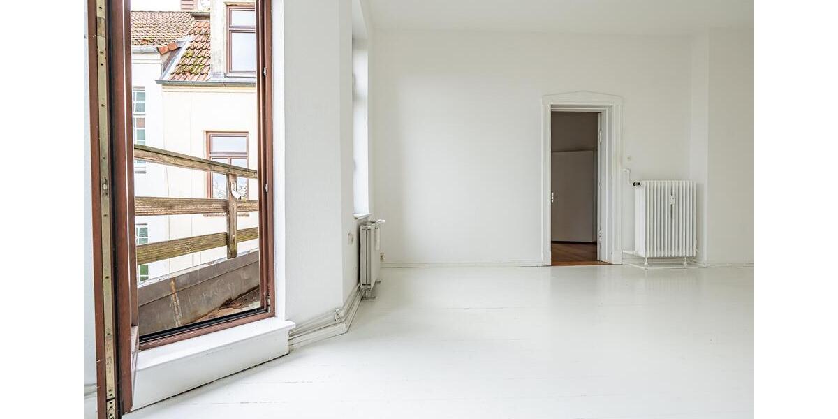 Etagenwohnung Flensburg - 5 Zimmer, 142 m&sup2;, 1.600&euro; | Angebot:26232948
