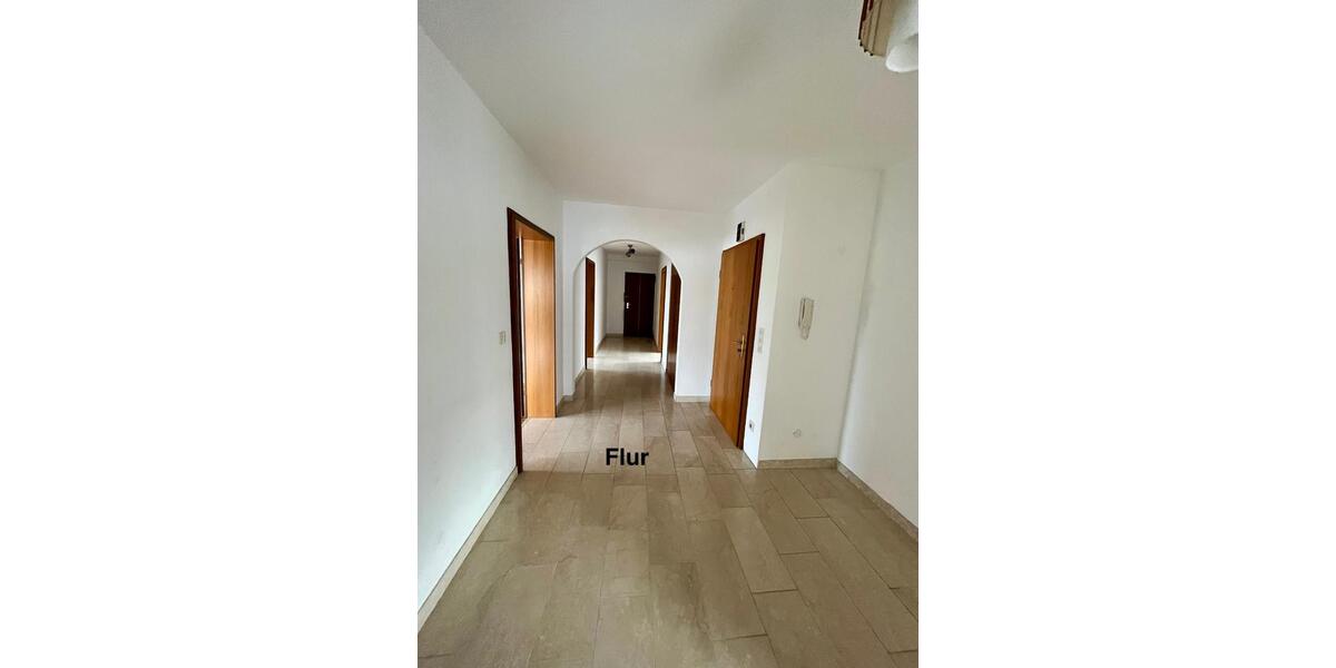 Erdgeschoßwohnung Fürth - 4 Zimmer, 140 m&sup2;, 1.260&euro; | Angebot:25934578