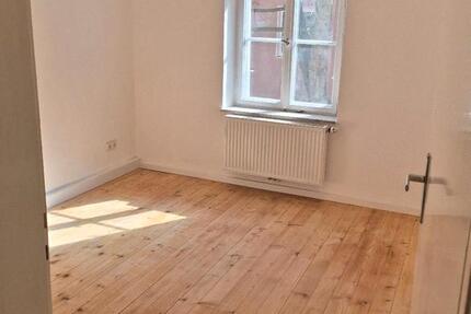 Wohnen auf Zeit Nürnberg - 1 Zimmer, 10 m&sup2;, 300&euro; | Angebot:25368242