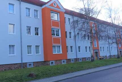 Wohnung Braunsbedra Neumark - 3 Zimmer, 63 m&sup2;, 380&euro; | Angebot:26362437