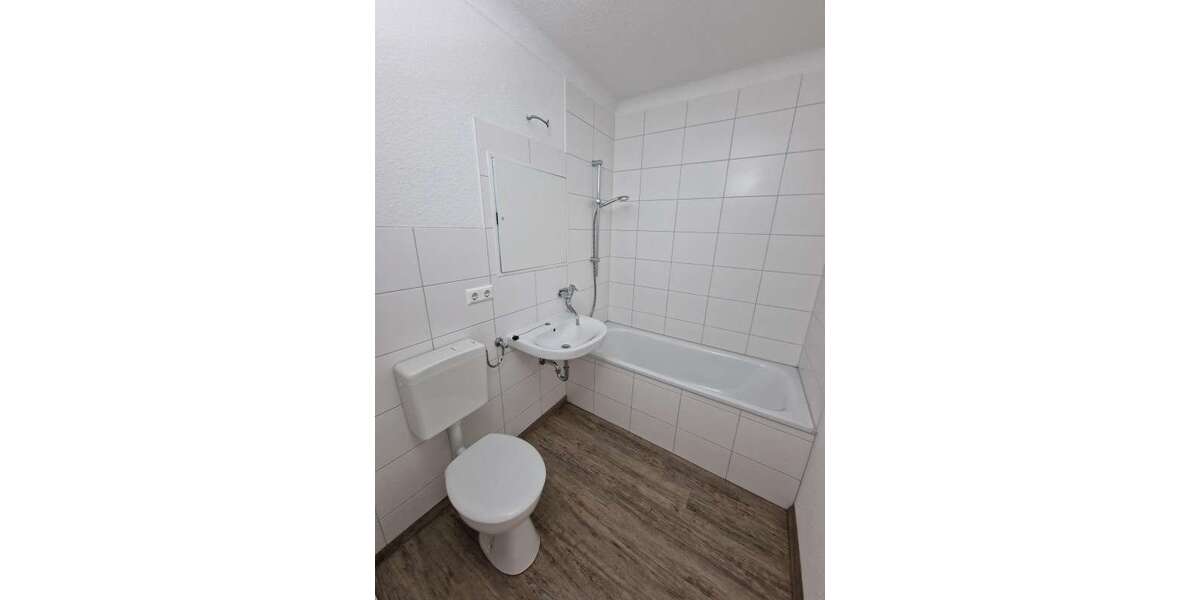 Etagenwohnung Hansestadt Stendal Stadtsee - 3 Zimmer, 70 m&sup2;, 492&euro; | Angebot:26739764