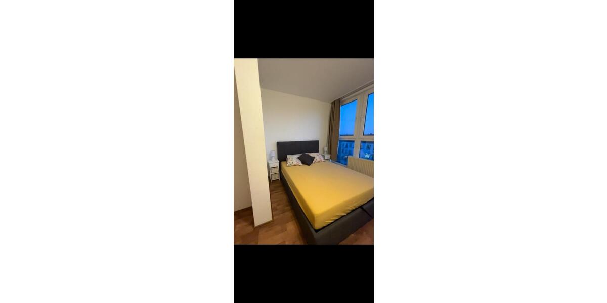 Dachgeschoßwohnung Berlin Mitte - 3.5 Zimmer, 115 m&sup2;, 1.690&euro; | Angebot:26030727