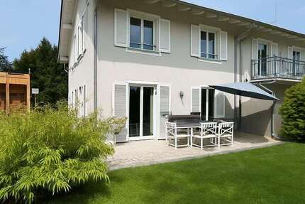 Haus zum Mieten in Feldkirchen 2.950 € 170 m²
