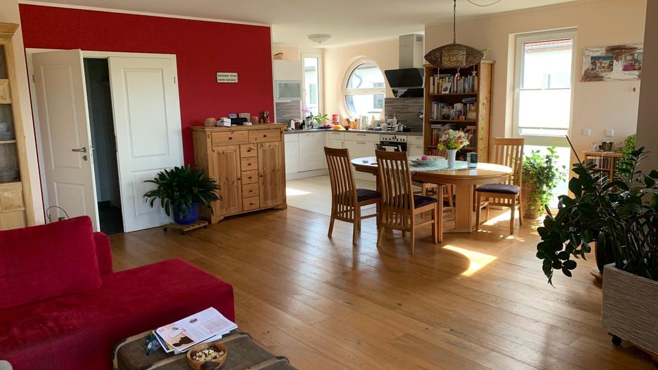 Wohnung direkt am Wasser im Februar (evtl. März) zu vermieten 4 zimmer