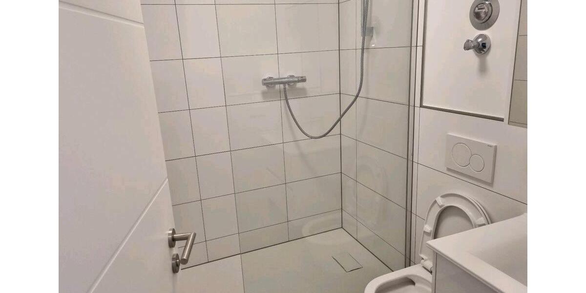 Etagenwohnung Düsseldorf Stadtbezirk 8 - 1.5 Zimmer, 40 m&sup2;, 870&euro; | Angebot:26611618