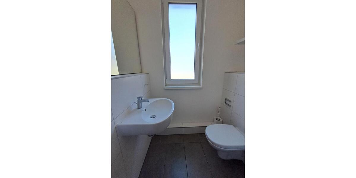 Erdgeschoßwohnung Peine - 3 Zimmer, 89 m&sup2;, 1.025&euro; | Angebot:20971178