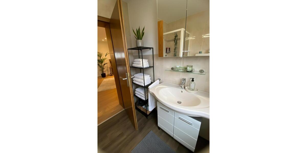 Erdgeschoßwohnung Frankenberg (Eder) - 3 Zimmer, 123 m&sup2;, 970&euro; | Angebot:27612733