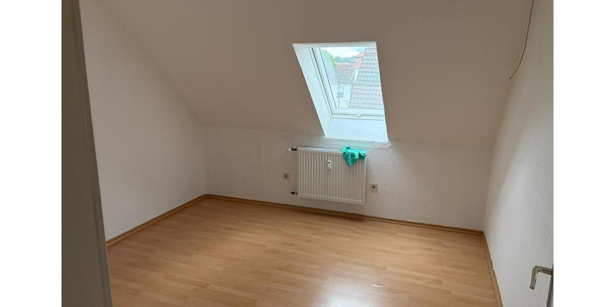 Dachgeschoßwohnung Krumbach (Schwaben) - 3 Zimmer, 70 m&sup2;, 700&euro; | Angebot:26481159