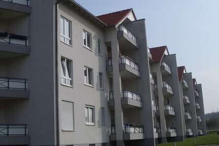 Wohnung Bochum Langendreer - 3.5 Zimmer, 77 m&sup2;, 448&euro; | Angebot:27212797
