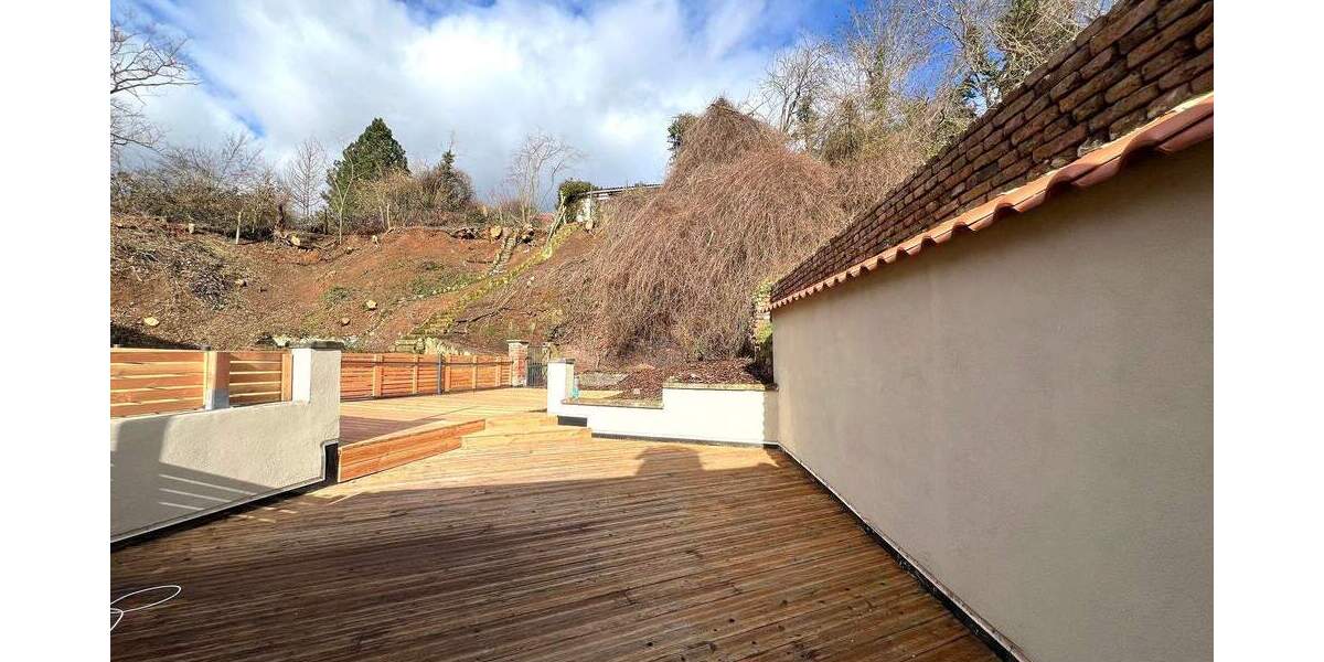 Mehrfamilienhaus, Wohnhaus Nußbaum - 7 Zimmer, 170 m&sup2;, 1.750&euro; | Angebot:25683782