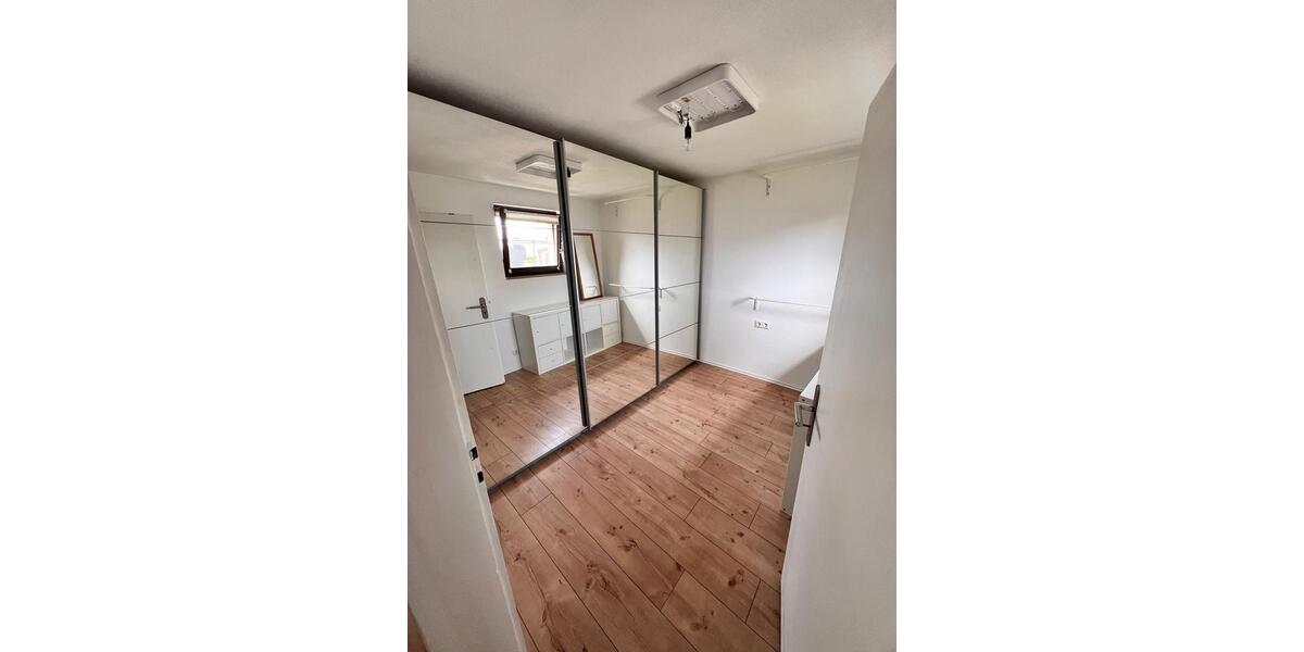 Etagenwohnung Monheim - 3 Zimmer, 50 m&sup2;, 590&euro; | Angebot:26050509