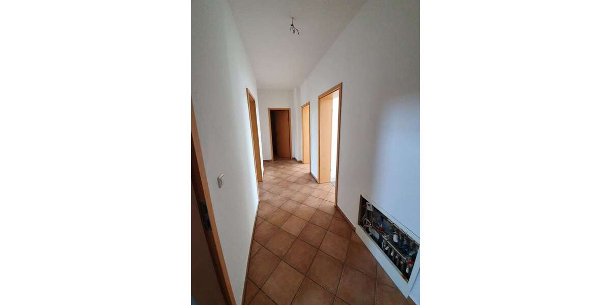 Etagenwohnung Dessau Innerstädtischer Bereich Süd - 3 Zimmer, 65 m&sup2;, 350&euro; | Angebot:25273046