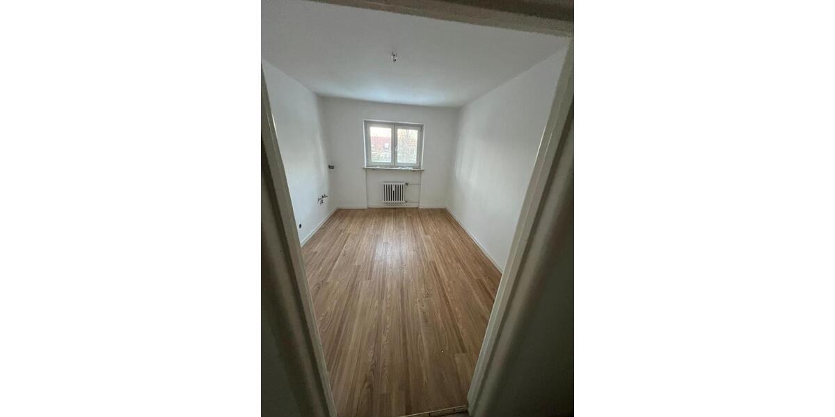 Etagenwohnung Feldkirchen - 5 Zimmer, 139 m&sup2;, 1.040&euro; | Angebot:24778334