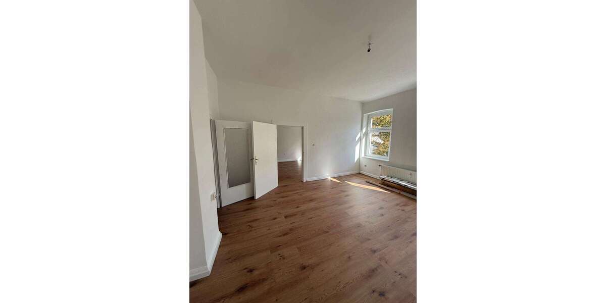 Etagenwohnung Duisburg Hochfeld - 2 Zimmer, 75 m&sup2;, 600&euro; | Angebot:25281683