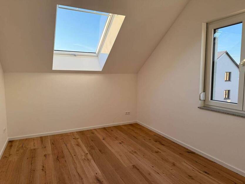 Ihr Haus zur Miete! 6 Zimmer mit Garten I 2 Stellplätze I 2 Bäder