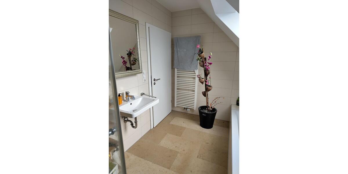 Wohnen auf Zeit Burgheim - 2 Zimmer, 33 m&sup2;, 525&euro; | Angebot:26640819