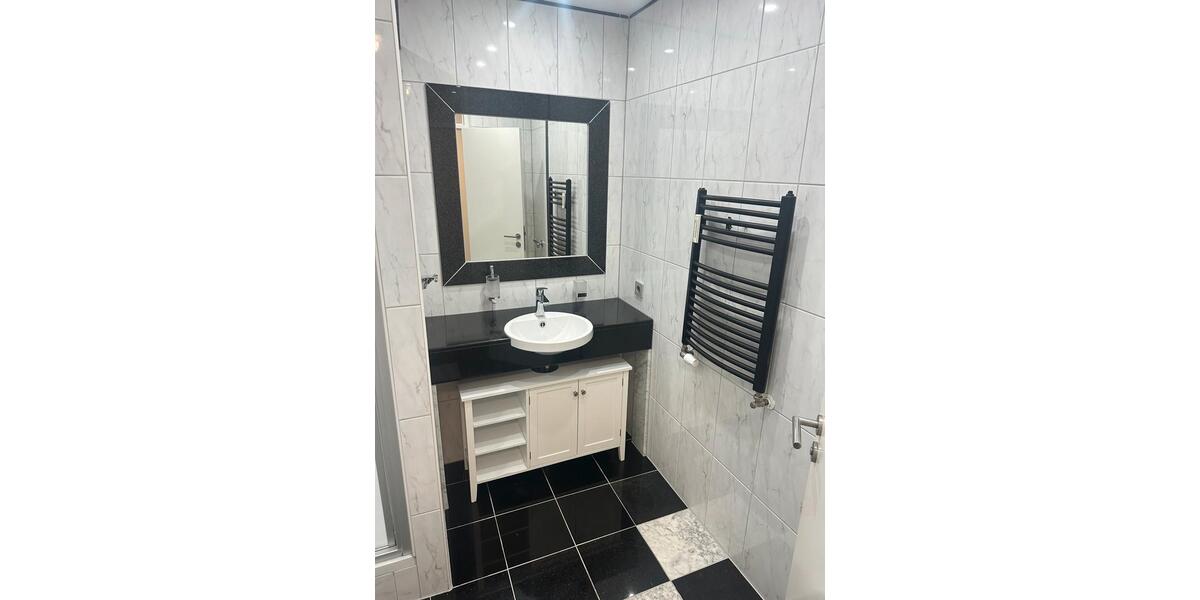 Etagenwohnung Karlsruhe Beiertheim-Bulach - 4 Zimmer, 92 m&sup2;, 1.600&euro; | Angebot:25964376