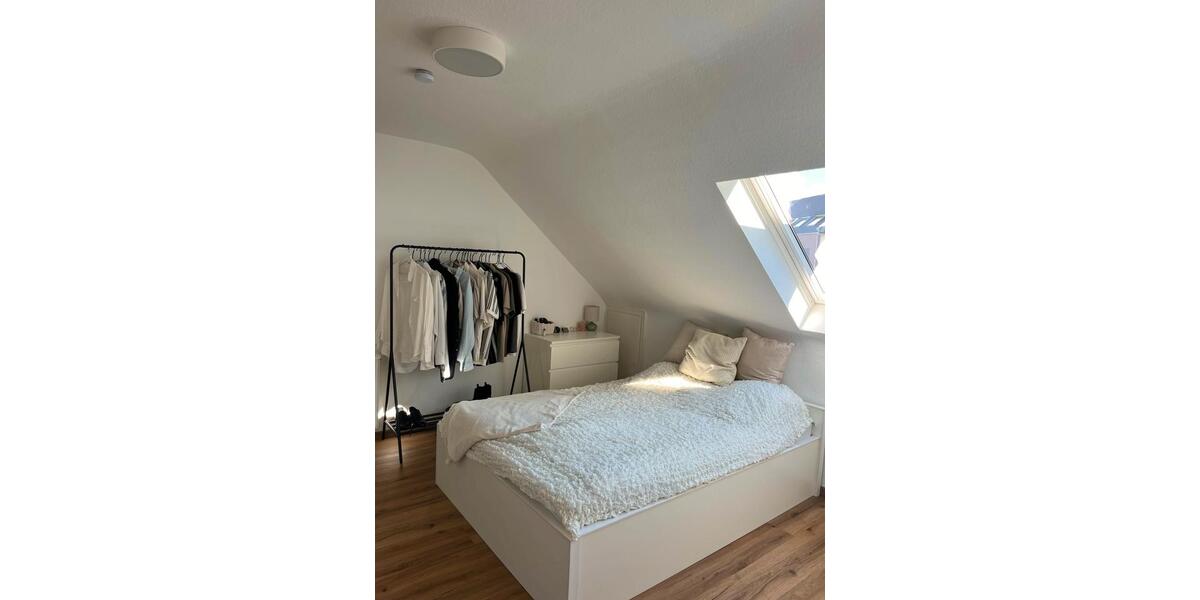 Dachgeschoßwohnung Koblenz - 2 Zimmer, 50 m&sup2;, 970&euro; | Angebot:26130578