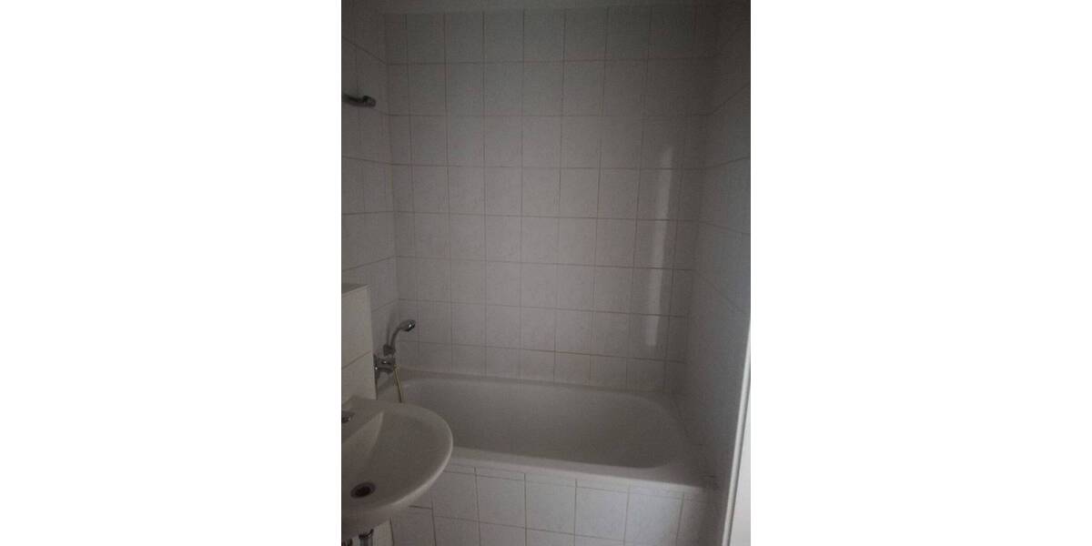 Etagenwohnung Görlitz Innenstadt - 2 Zimmer, 75 m&sup2;, 360&euro; | Angebot:26731179